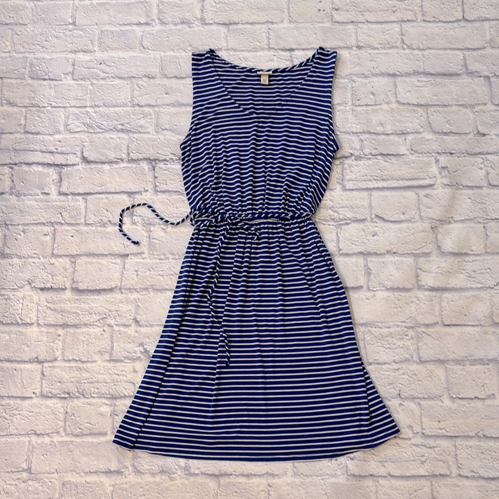 Merona Sleeveless Tie Waist Knit Dress Blue and White Stripes Size Small